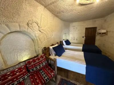 Elite Cave Suites - 68