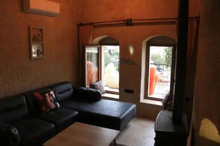 Elite Cave Suites - 54