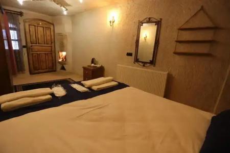 Elite Cave Suites - 96