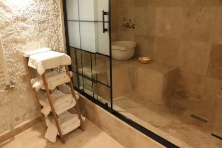 Elite Cave Suites - 84