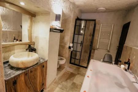 Elite Cave Suites - 46