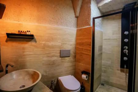 Elite Cave Suites - 49