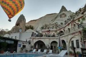 Local Cave House Hotel, Goereme