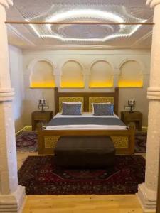 Local Cave House - 120