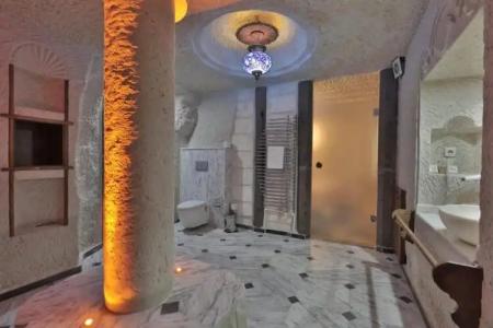 Local Cave House - 144