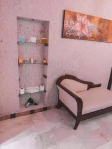 Local Cave House - 123