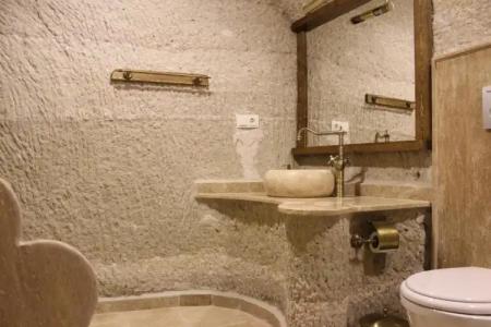 Local Cave House - 69