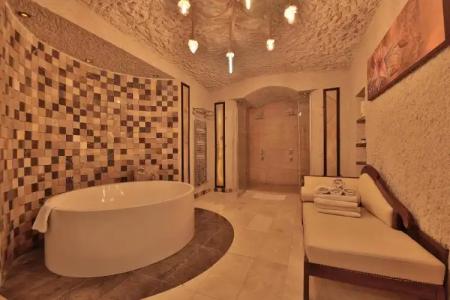 Local Cave House - 115