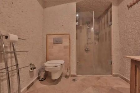 Local Cave House - 47