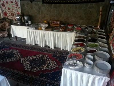 Local Cave House - 10