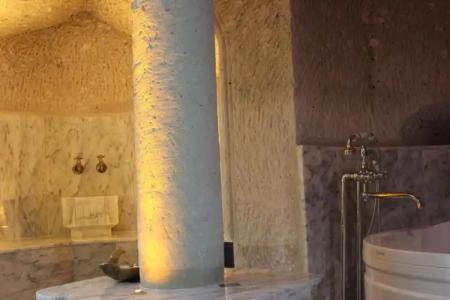 Local Cave House - 137