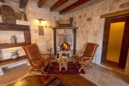 Sultan Cave Suites - 104