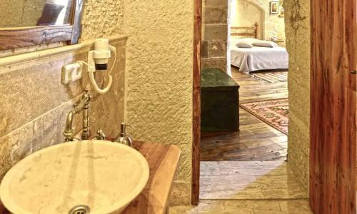 Sultan Cave Suites - 124