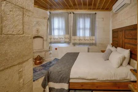 Henna-Adults Only - 132