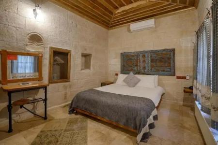 Henna-Adults Only - 130