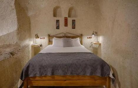 Henna-Adults Only - 220