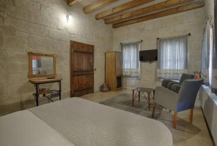 Henna-Adults Only - 106