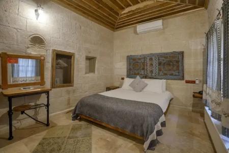 Henna-Adults Only - 111