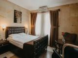 Deluxe Stone Triple Suite