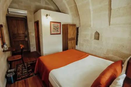 Kookaburra Pension - 64