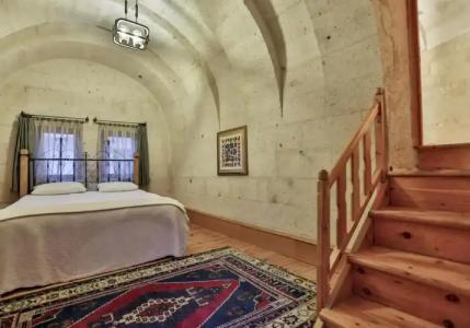 Kookaburra Pension - 13