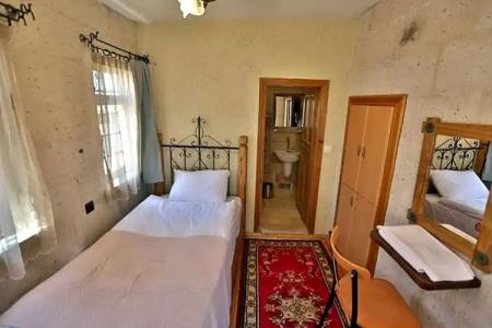 Kookaburra Pension - 30