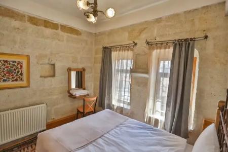 Kookaburra Pension - 51