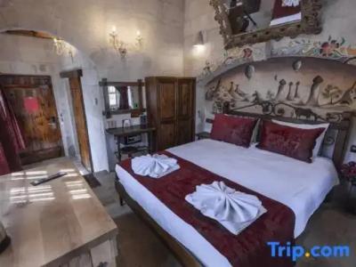 The Dorm Cave By Travellers - 61