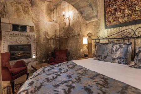 The Dorm Cave By Travellers - 16