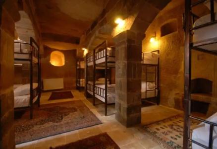 The Dorm Cave By Travellers - 2