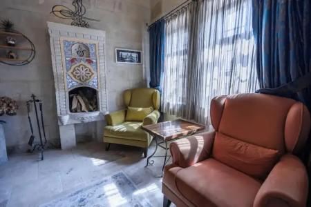 The Dorm Cave By Travellers - 42