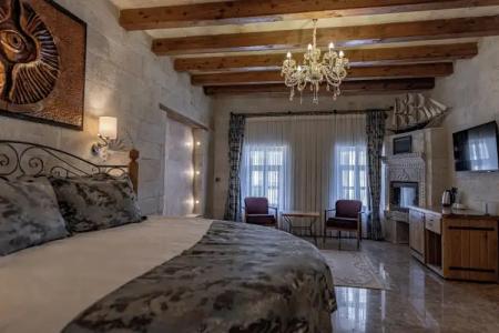 The Dorm Cave By Travellers - 10