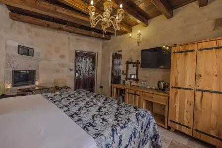 The Dorm Cave By Travellers - 19