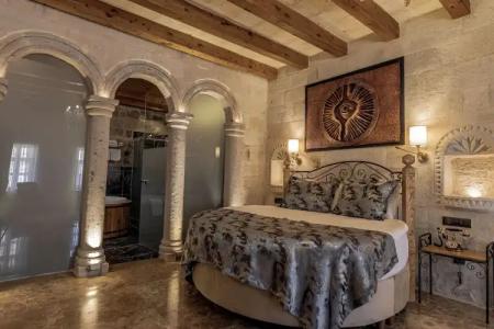 The Dorm Cave By Travellers - 15