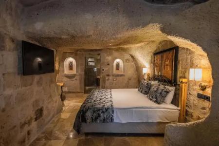 The Dorm Cave By Travellers - 88