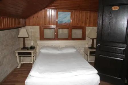 Zeynep Hanim Konagi - 109