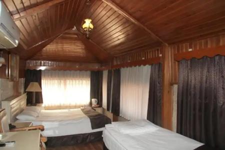 Zeynep Hanim Konagi - 112