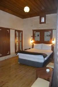 Zeynep Hanim Konagi - 117