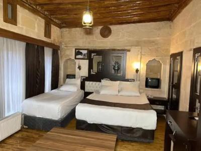 Zeynep Hanim Konagi - 118