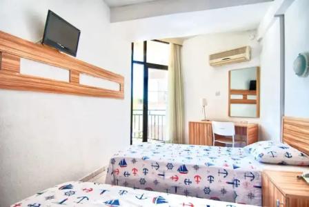 Status - Bed & Breakfast - 27