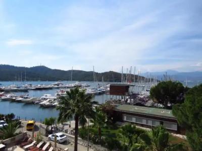 Status - Bed & Breakfast - 22