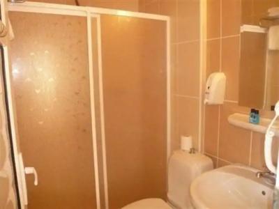 Status - Bed & Breakfast - 8