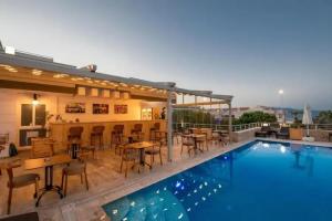 Twins Hotel Cesme, Cesme