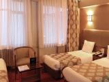 Economy Triple room with city view