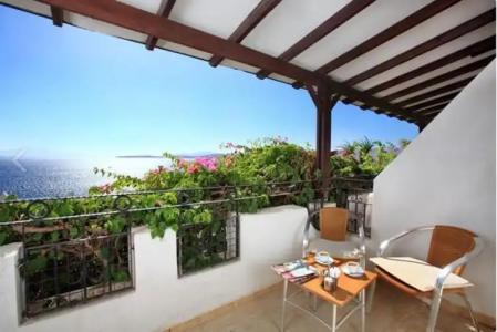 Forever Club - Adult Only - 21