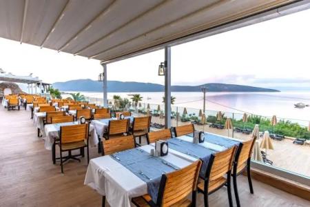 Forever Club - Adult Only - 18