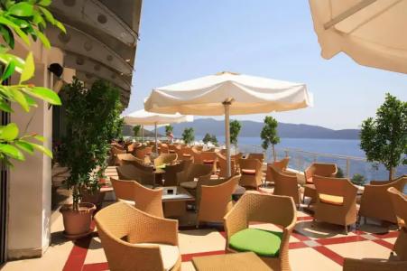 Forever Club - Adult Only - 14