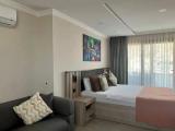Deluxe room with balcony and with city view