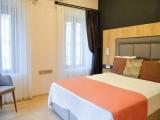 2 Bedrooms Standard Family room