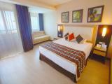 Standard Double room with land view